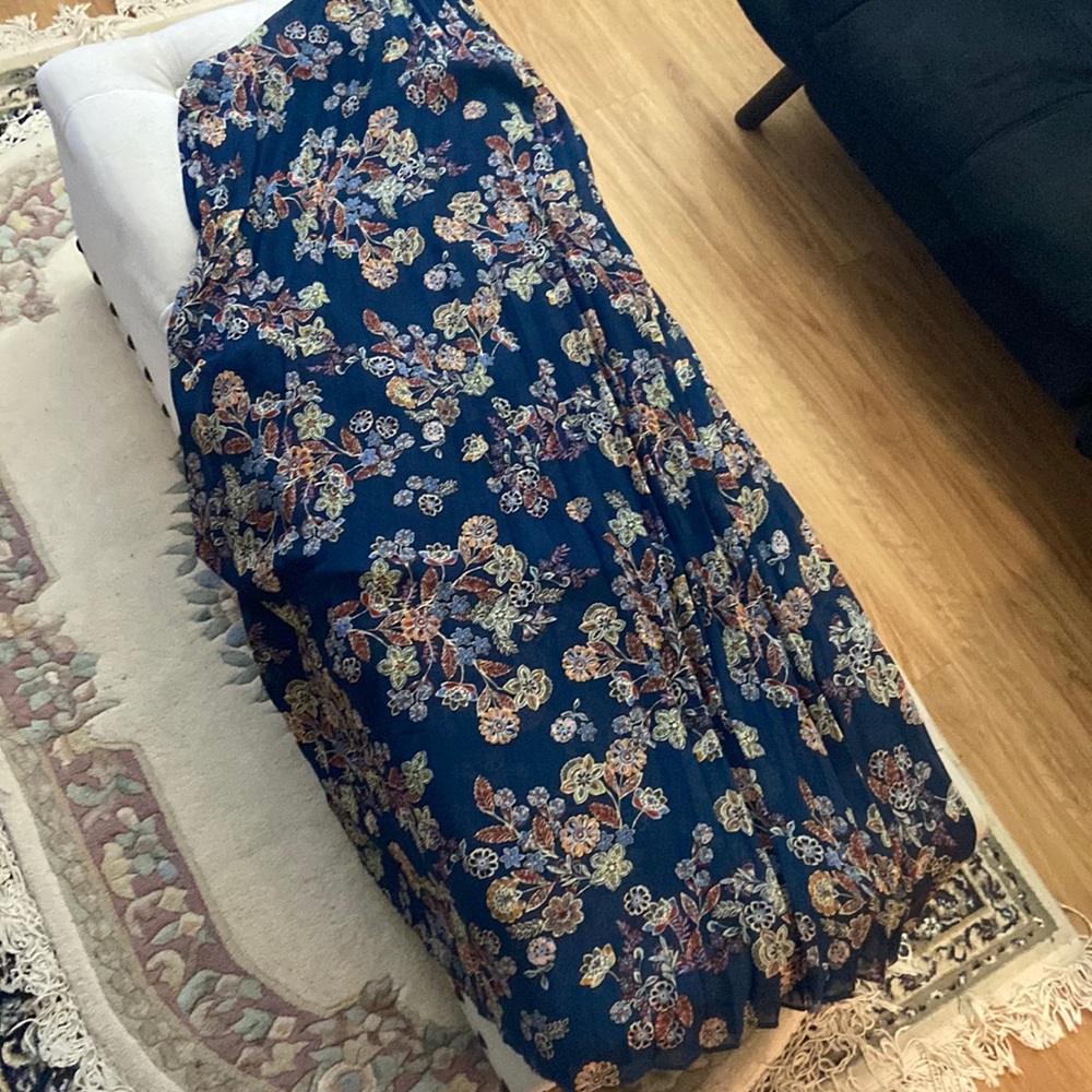 Maxi,  line + dot dress